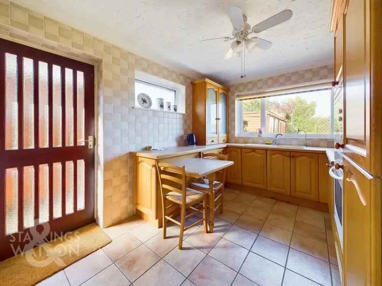 2 bedroom detached bungalow for sale