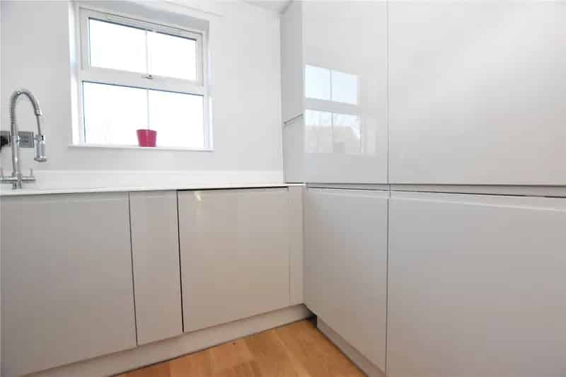Charming 2-Bed Apartment in East Ardsley