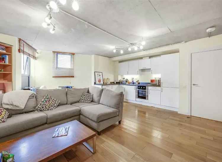 2-Bedroom Modern Apartment near Shoreditch Park