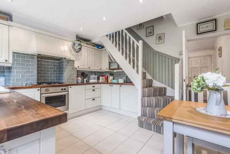 House For Sale in London, England