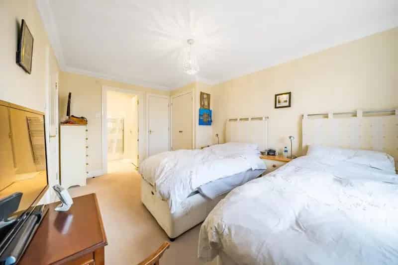 Two Double Bedroom Apartment Wimbledon Town