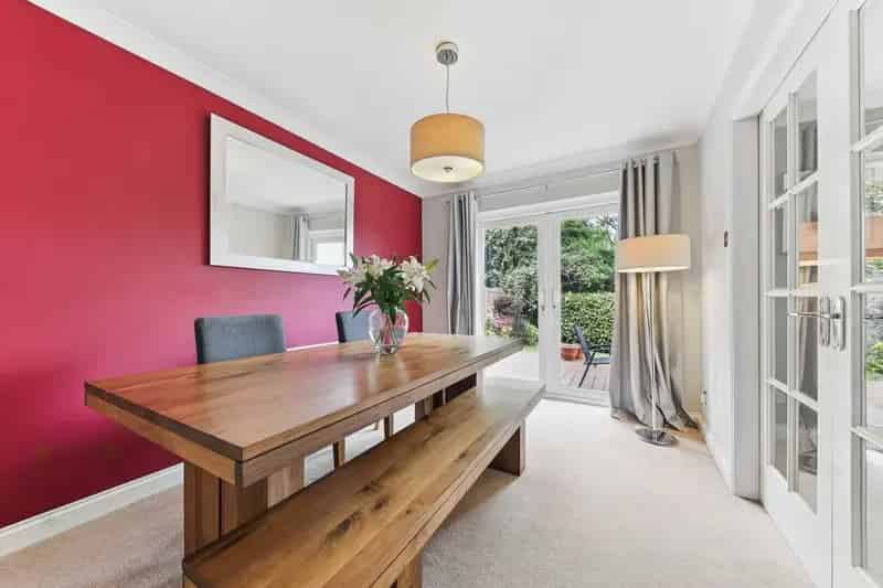 4 Bedroom Detached House to Rent