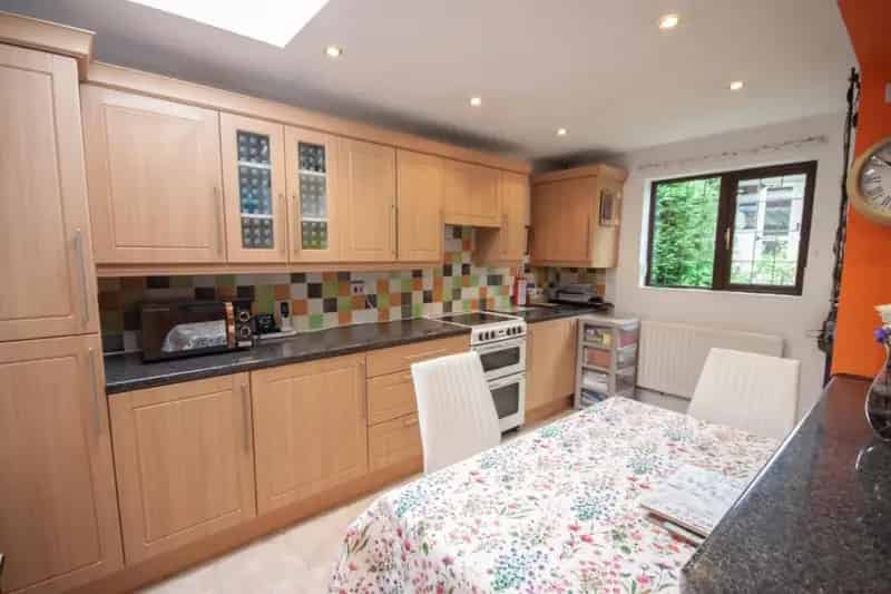 4 Bed Detached House For Sale