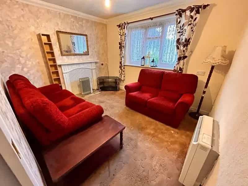 2 Bedroom Retirement Maisonette to Rent