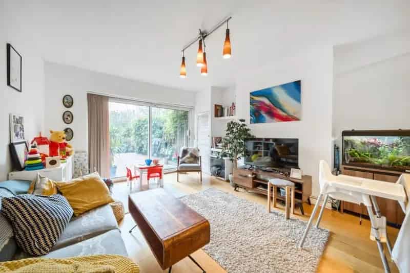 Two Double Bedroom Period Conversion with Private Garden and Terrace