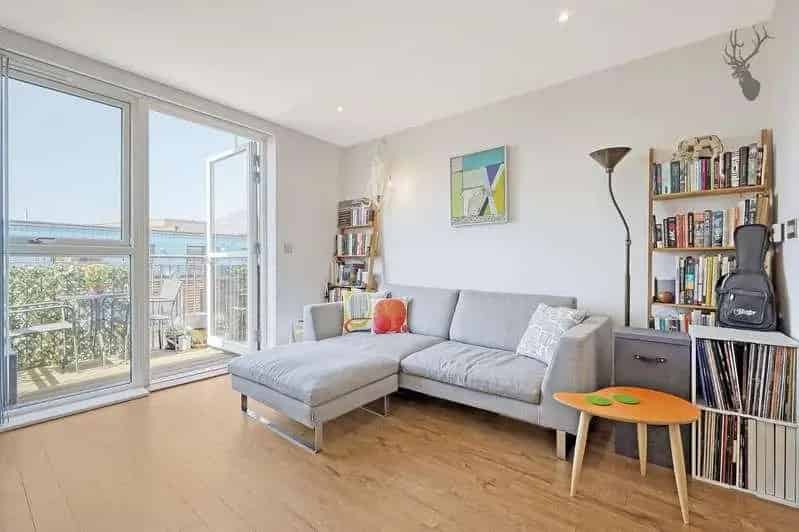 1 bed flat for sale