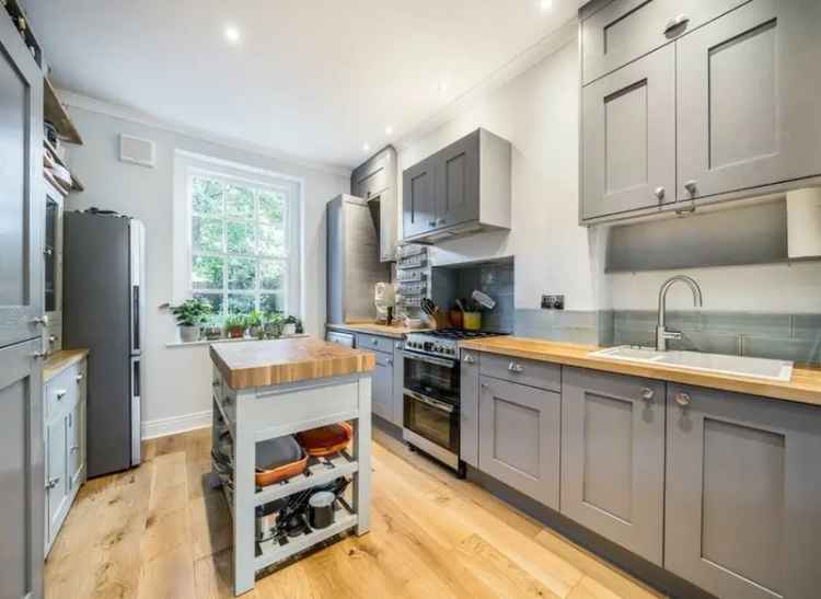 Charming 2-Bedroom House Liverpool Road