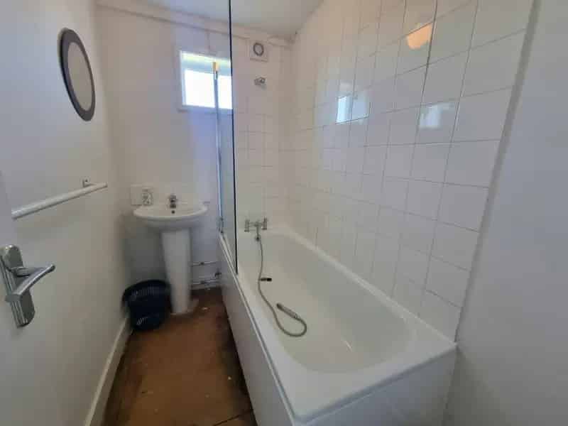 One Bedroom Flat near Ipswich Town Centre