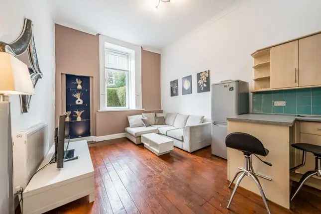 Flat for sale in Deanston Drive, Shawlands, Glasgow G41