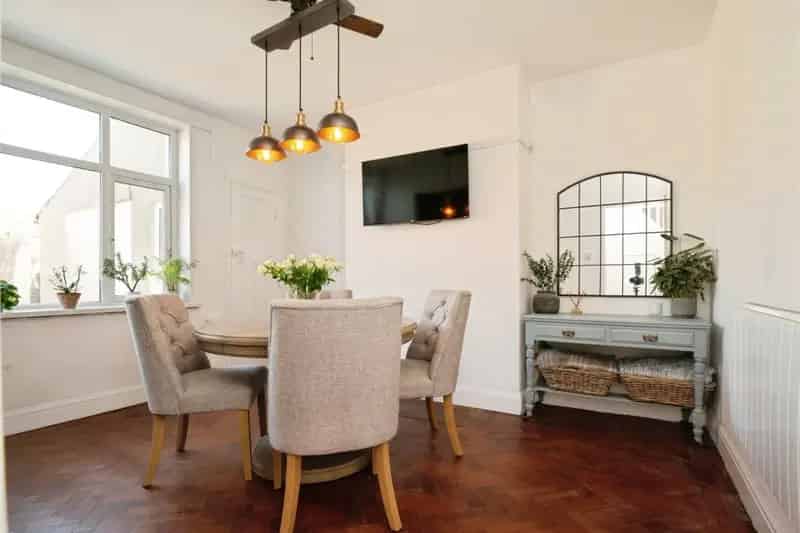 3 Bedroom Terraced House Canton Cardiff Family Home Near Amenities