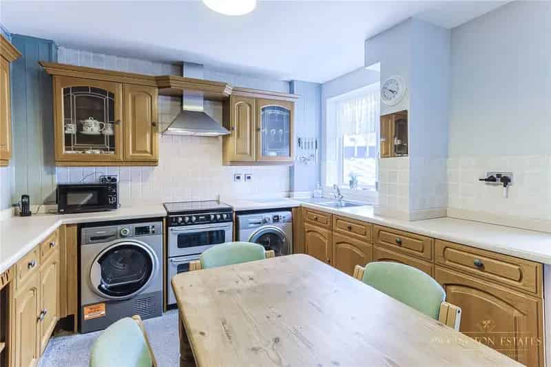 4 Bedroom House for Rent Eastbury Avenue