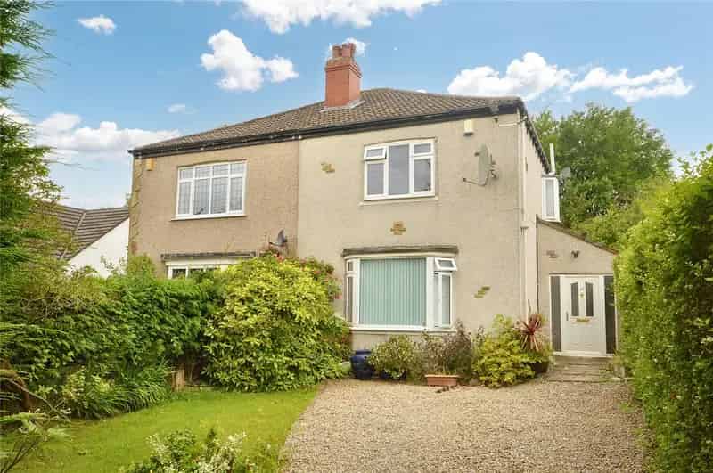 House For Sale , 37, Broomfield Road, Kirklees, England