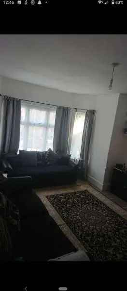 Flat For Rent in London, England