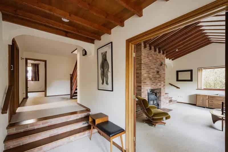 Three-Bedroom Detached House in Suffolk Village