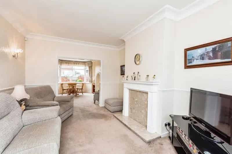 Three Bedroom House Large Corner Plot Potential to Extend Double Garage