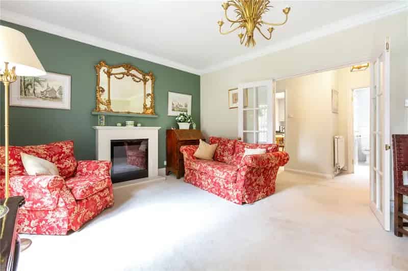 2 Bedroom Flat Islington Modern Open Plan High Standard Parking