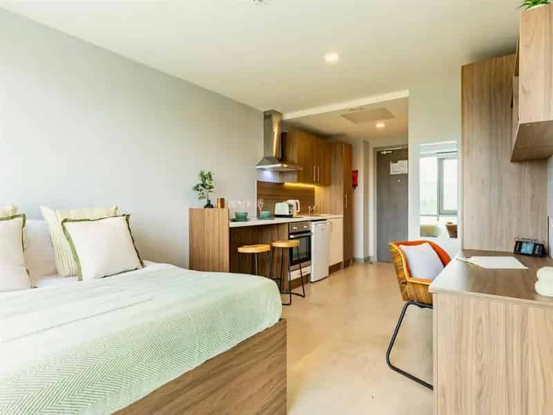 Glasgow Student Studio Apartment near University