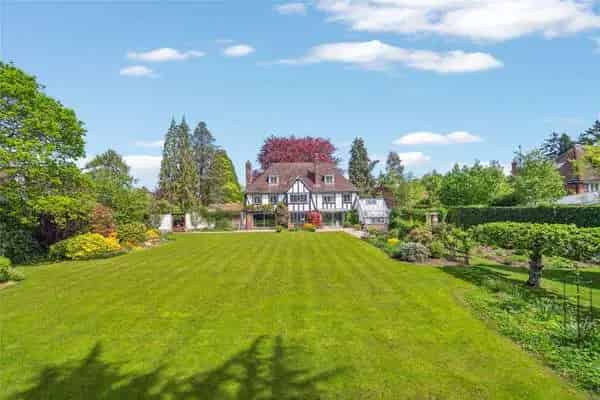 Hervines Road, Amersham, Buckinghamshire, HP6 5HS | Property for sale | Savills