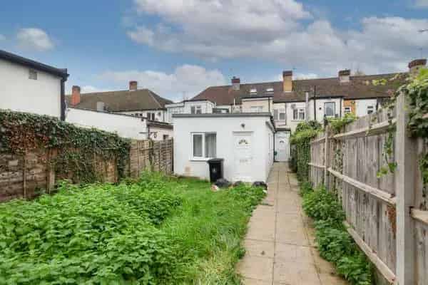 K N K Kings Barber Shop and Flats - Investment Opportunity