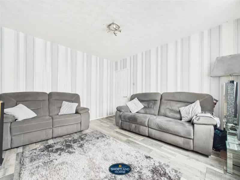 3 Bedroom Terraced House to Rent - Family Home