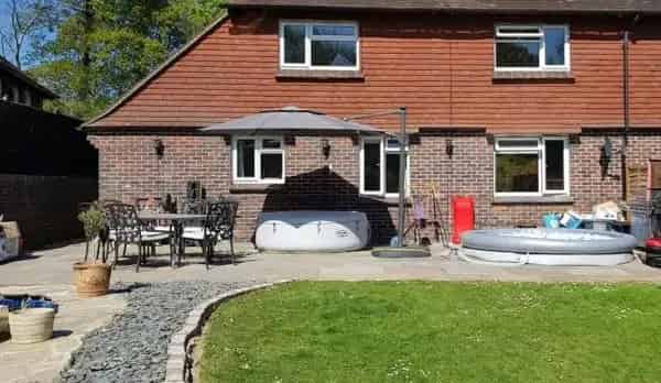 3-4 Bedroom House Wanted Crawley Outskirts Separate Dining Room