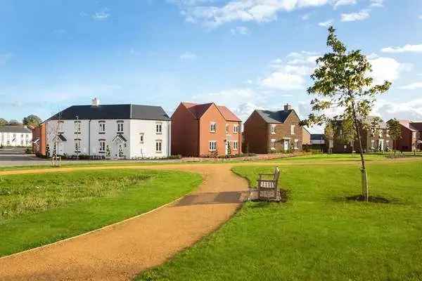 Whitechapel Gardens, Bodicote, Banbury, Oxfordshire, OX15 4BN | New homes for sale | Savills