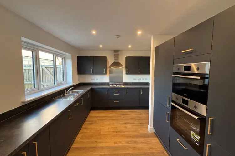New Detached Family Home in Stilton Four Bedrooms
