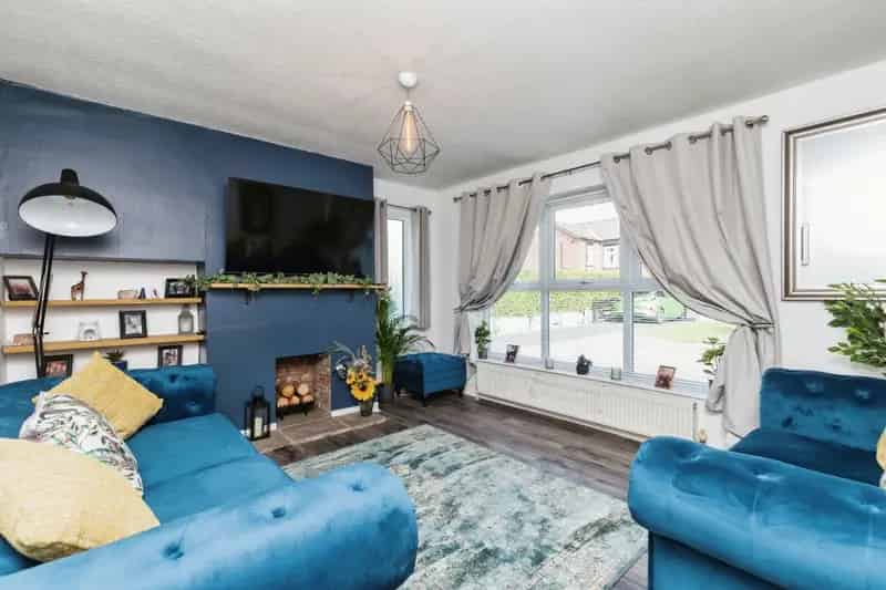 Detached Family Home Large Secluded Plot 3-4 Bedrooms