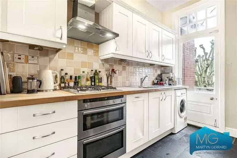 1 Bed Flat for Sale near Muswell Hill Broadway