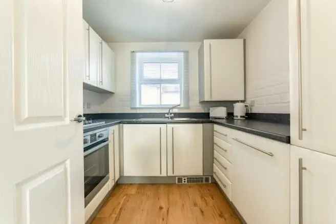 2 Bedroom Flat to Rent