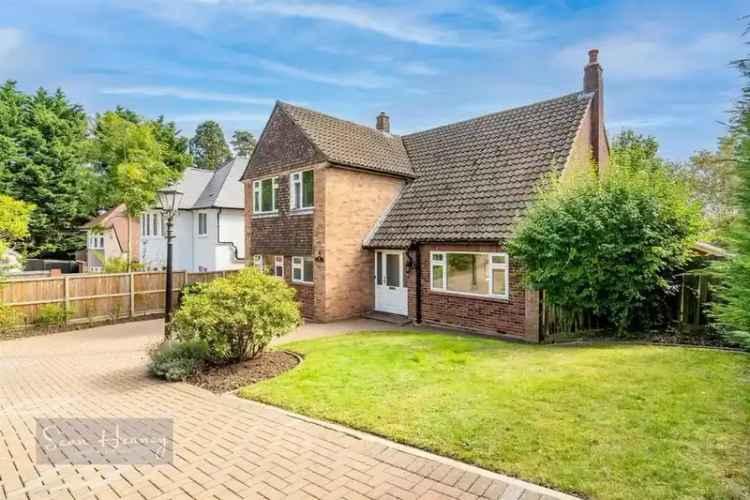 4 Bedroom Detached House For Sale