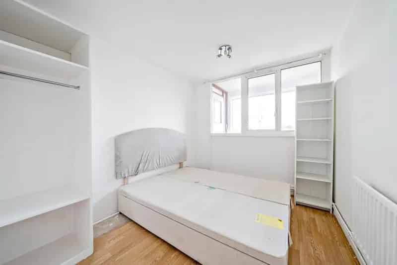 Spacious Top Floor Duplex Apartment near Regents Park
