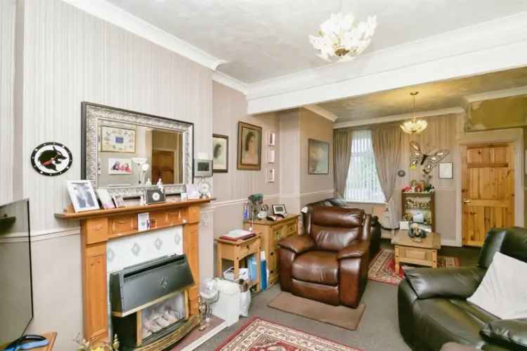 4 Bedroom End Terrace House Near Amenities and M4 Corridor