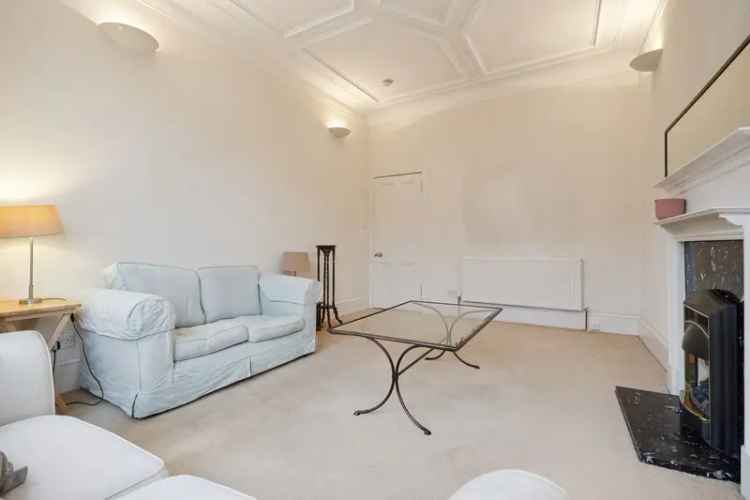 Hyndland 1 Bedroom Apartment Near Rail Station