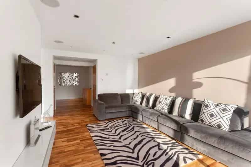 3 Bedroom Furnished Flat to Rent in Barnton