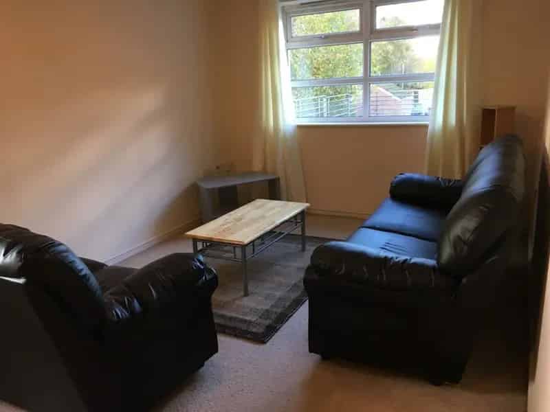 2 Bedroom Flat To Rent Available 05092025