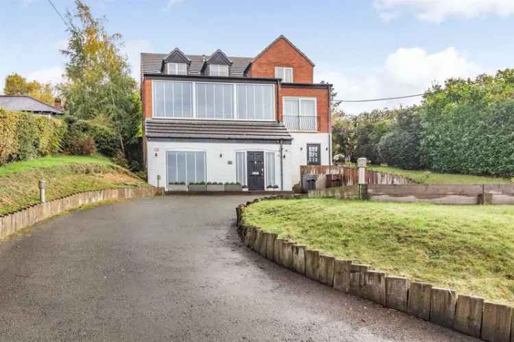 Detached House for sale with 4 bedrooms, Birmingham Road Bromsgrove, Worcestershire