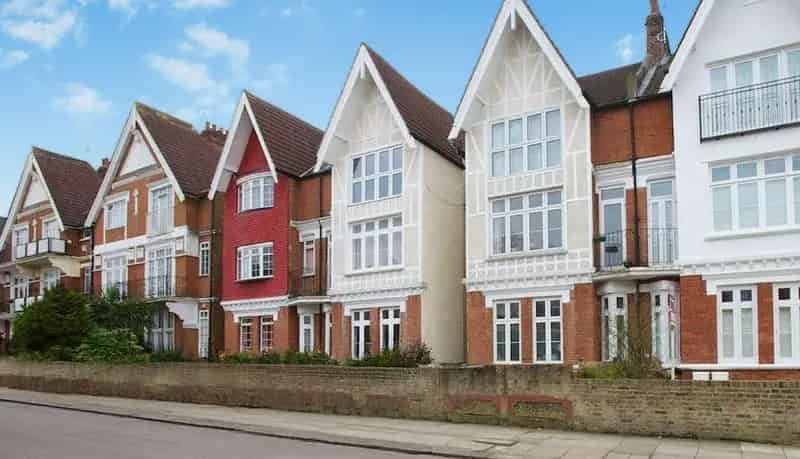 3 Bedroom Maisonette House to Rent Streatham Hill