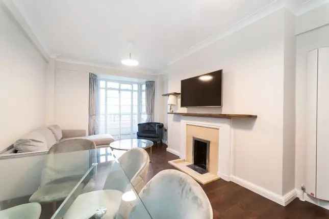 Flat to rent in Gloucester Place, London NW1