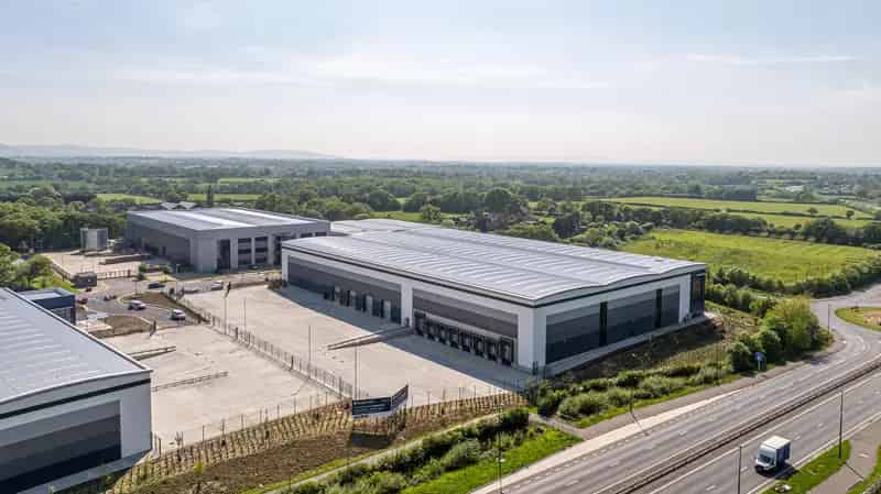 New Warehouse Logistics Unit Burgess Hill Available Now