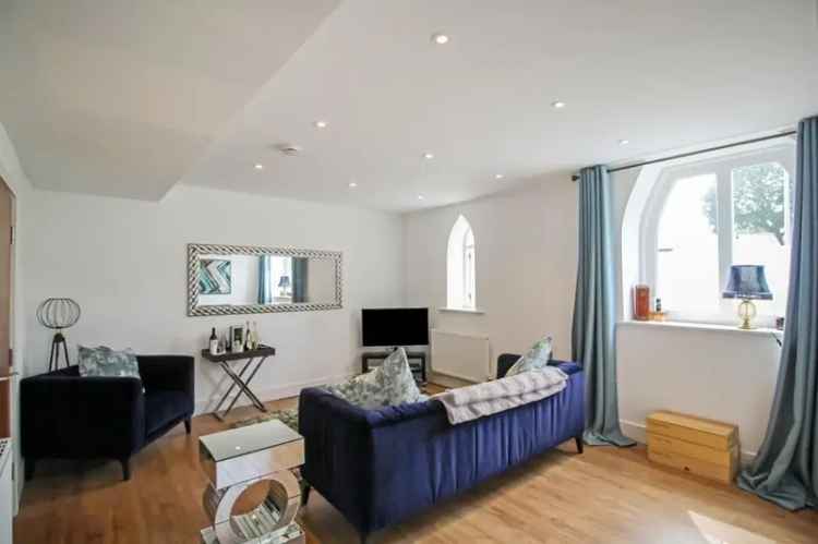 2 Bedroom Flat for Sale Handforth Cheshire SK9 Stylish Apartment Village Location Chain Free