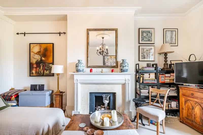 2 Bedroom Flat for Sale near Fulham Road and Kings Road