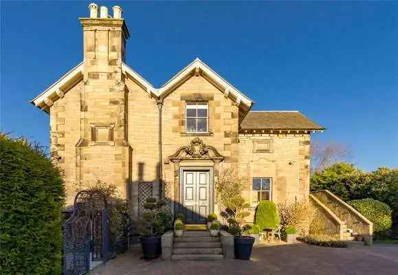 York Road, Trinity, Edinburgh, EH5 3EQ | Property for sale | Savills