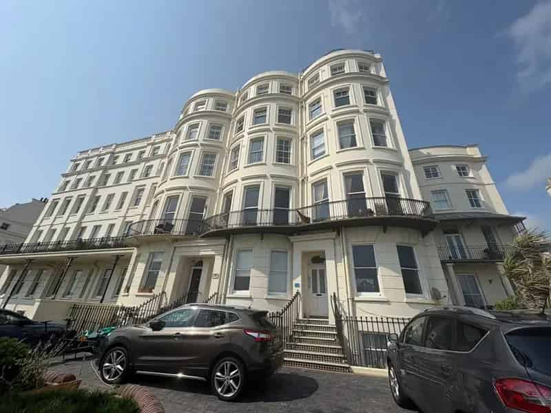 1 Bedroom Flat Brighton Sea Views UNFURNISHED