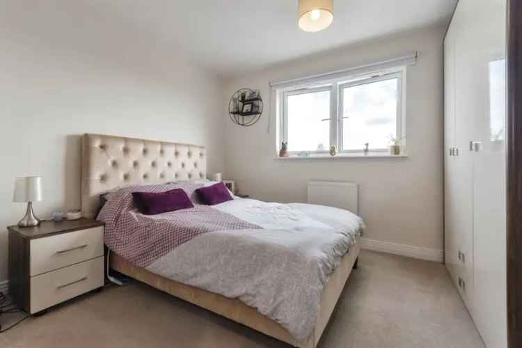Two Bedroom Duplex Apartment Welwyn Garden City