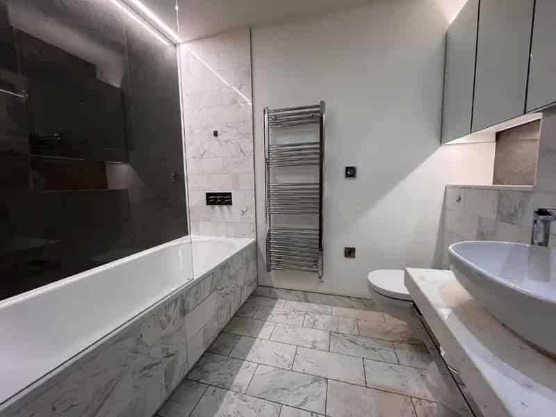 1 Bedroom Flat Canary Wharf Luxury Building