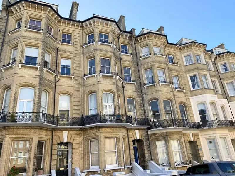 2 Bedroom Apartment to Rent