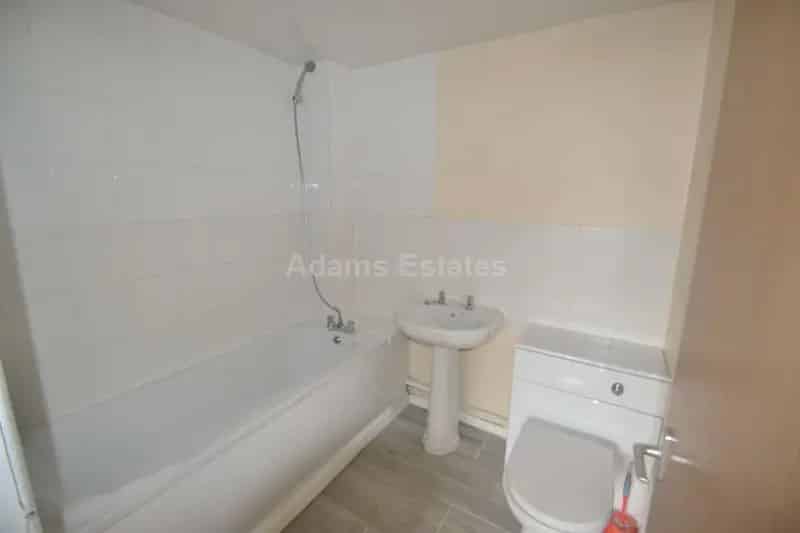 2 Bedroom Flat to Rent Pangbourne
