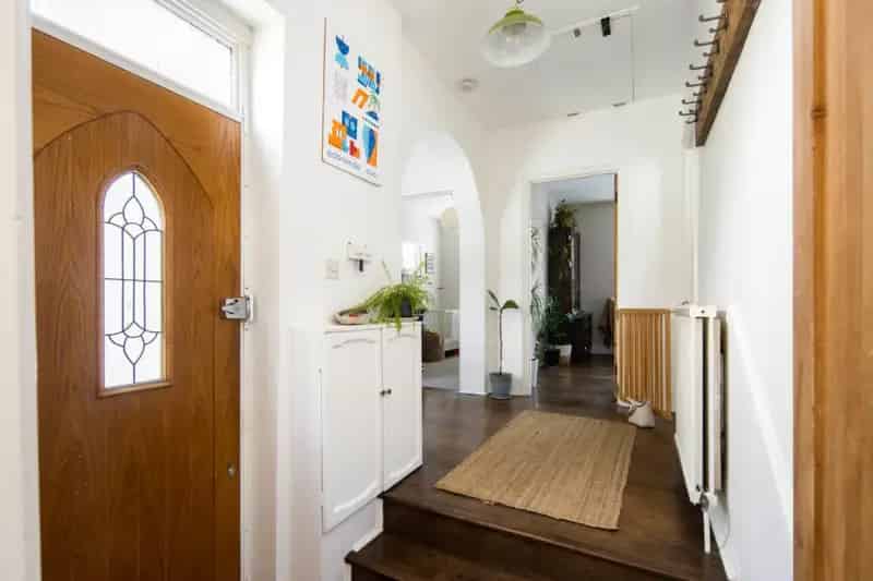 2 bedroom Flat
 For Sale