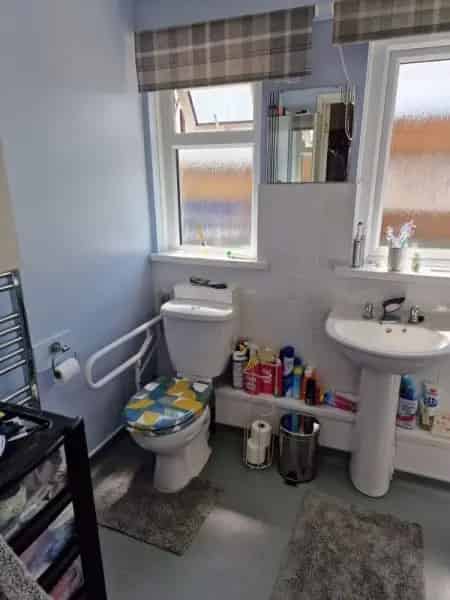 2 Bed Bungalow Near Bude Cornwall Devon Beaches Wet Room Large Garden